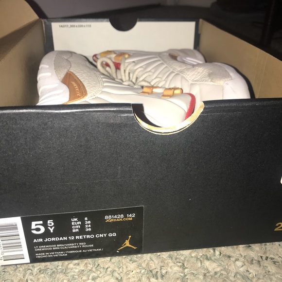 Air jordan retro 12s - Picture 6 of 6